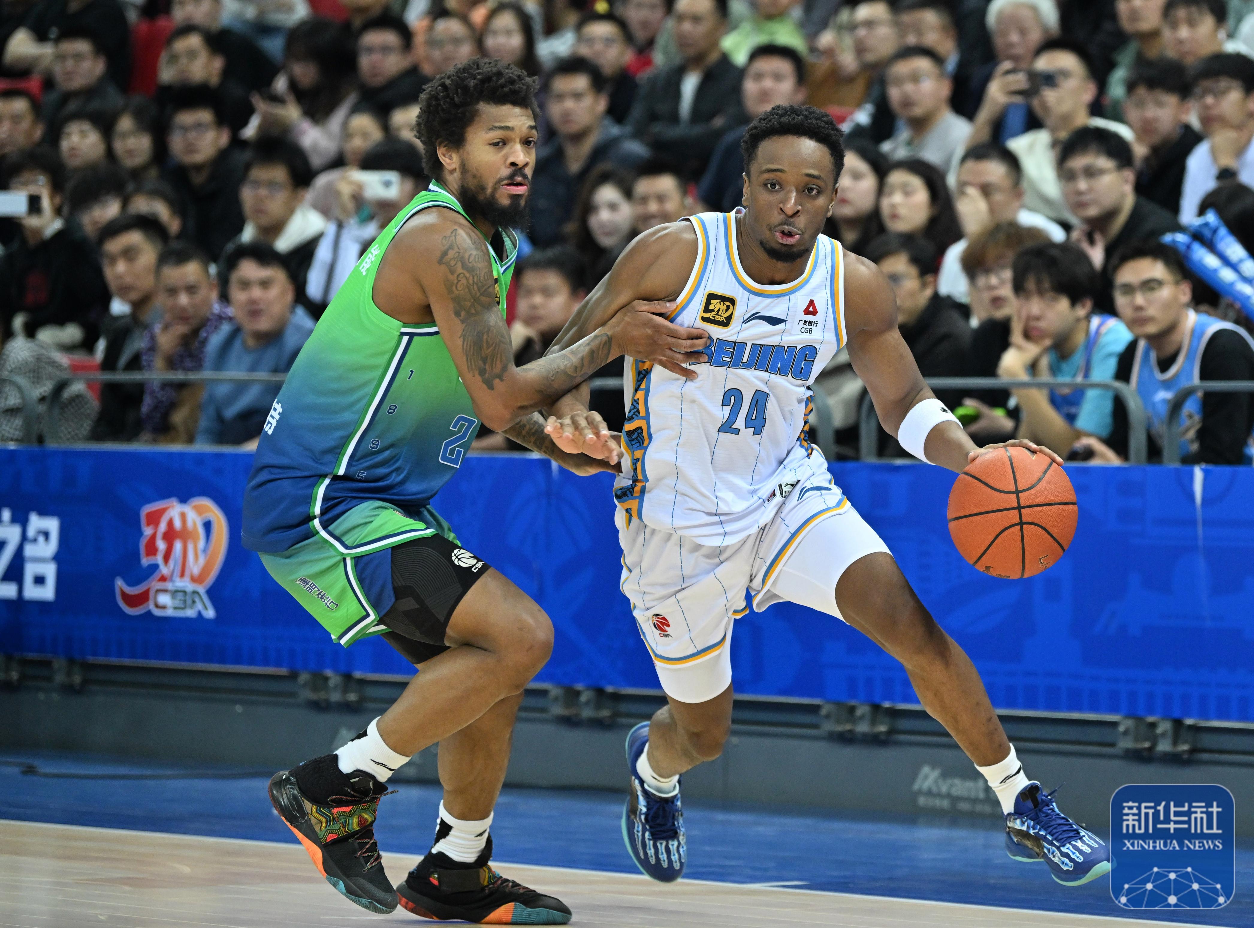 开云娱乐 -包含里程碑夜！曼城篮板制胜，CBA常规赛冲刺阶段刷纪录，质疑声仍在，资深球员宣示担当的词条